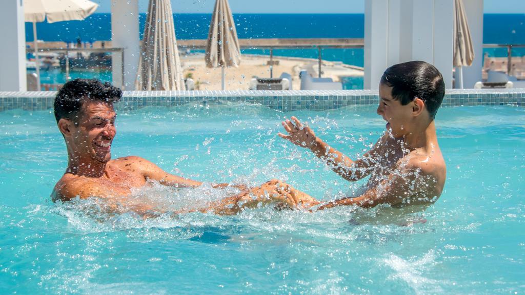 Hotel Rh Vinaros Playa & Spa 4* Sup Kültér fotó